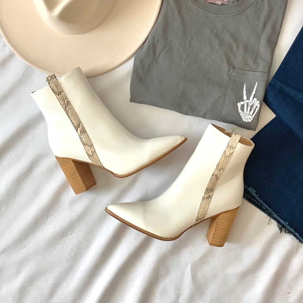 Lana White Snake Detailed Bootie